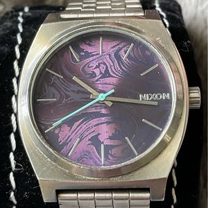 Nixon Time Teller